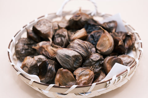 黒にんにく バラ（皮付き粒）1kg｜青森県十和田産・無添加　毎日の健康習慣に。